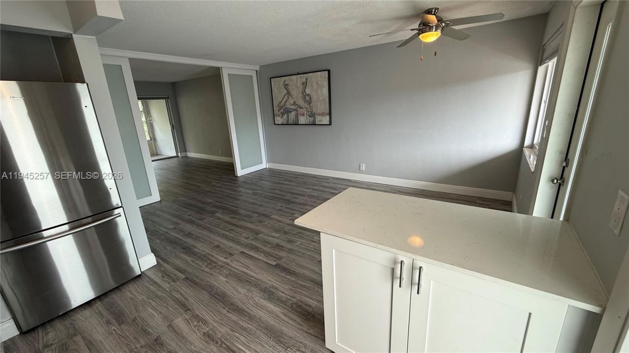 2115 NE 42nd Ct, Unit 206N, Lighthouse Point, FL 33064 Photo