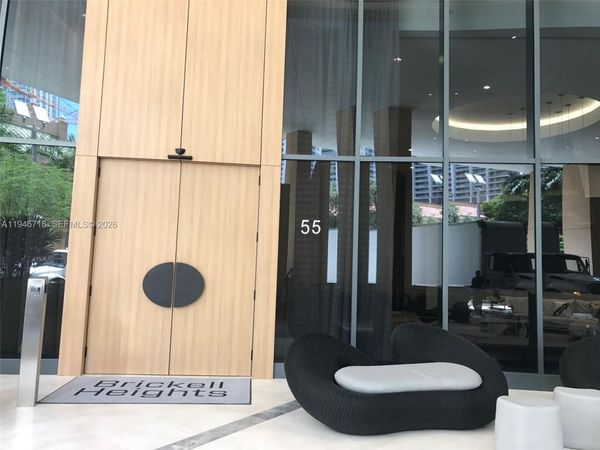 55 SW 9th St, Unit 2807, Miami, FL 33130