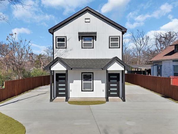 2909 Avenue B, Fort Worth, TX 76105