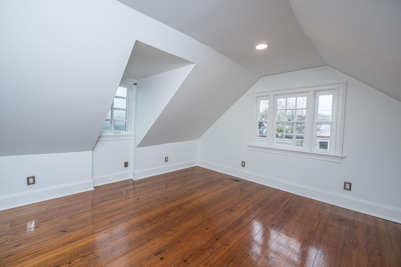 186 Smith Street Photo 45