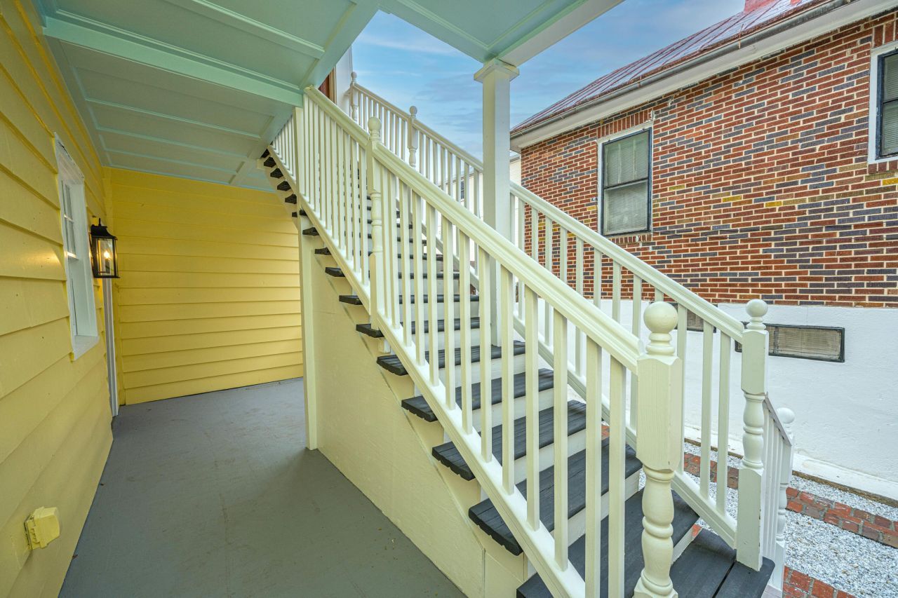 186 Smith Street Photo 50