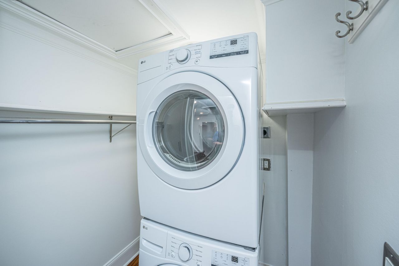 186 Smith Street Photo 67