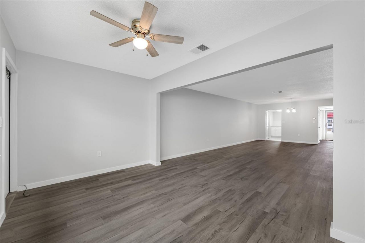 5860 38th Avenue N, Unit 34, Saint Petersburg, FL 33710 Photo