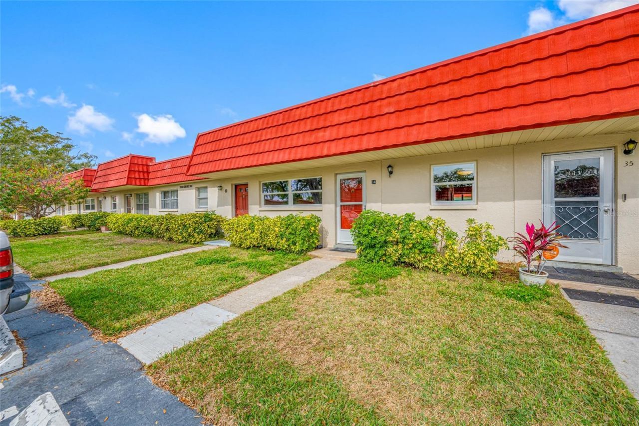 5860 38th Avenue N, Unit 34, Saint Petersburg, FL 33710 Photo