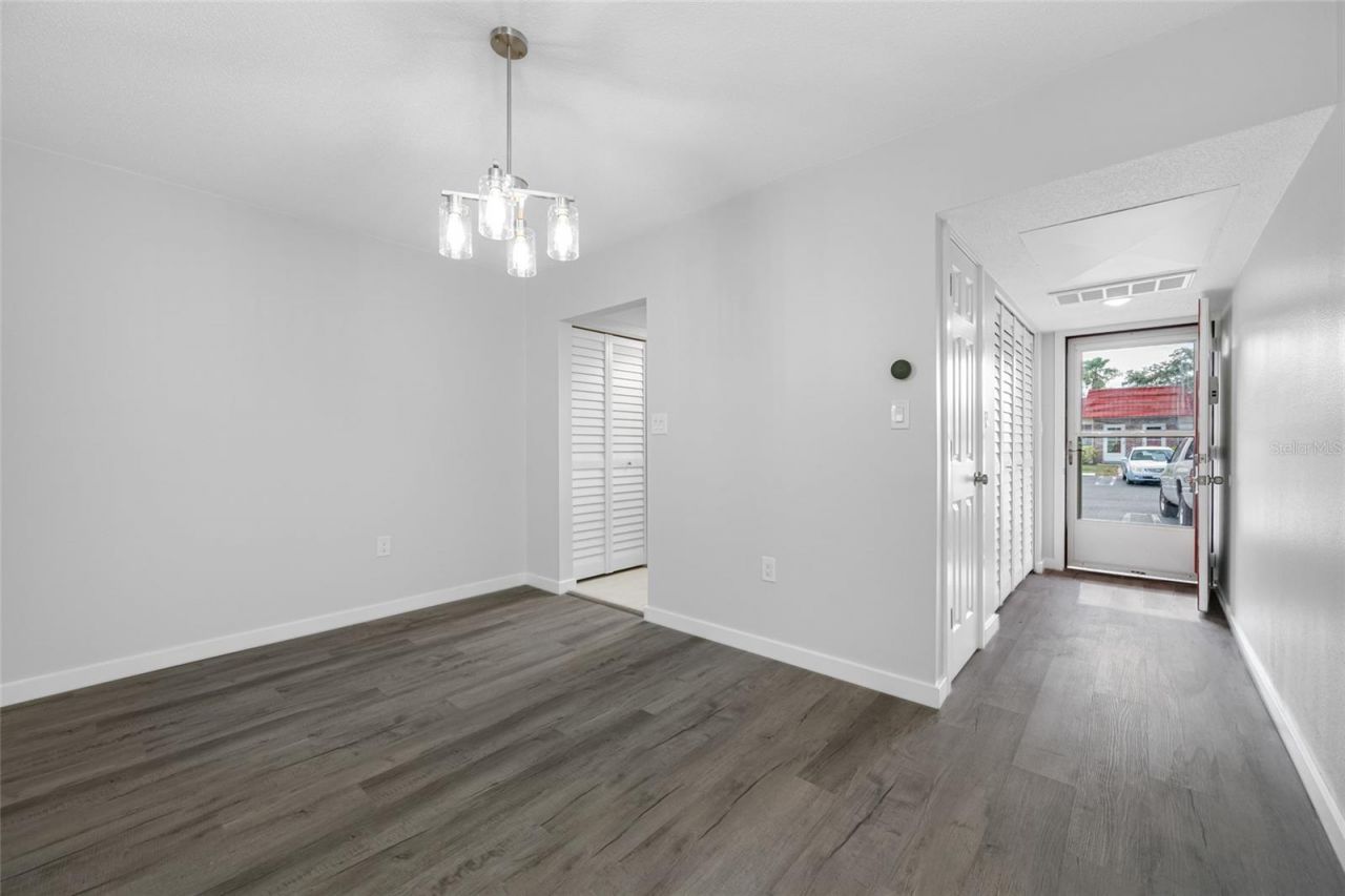 5860 38th Avenue N, Unit 34, Saint Petersburg, FL 33710 Photo