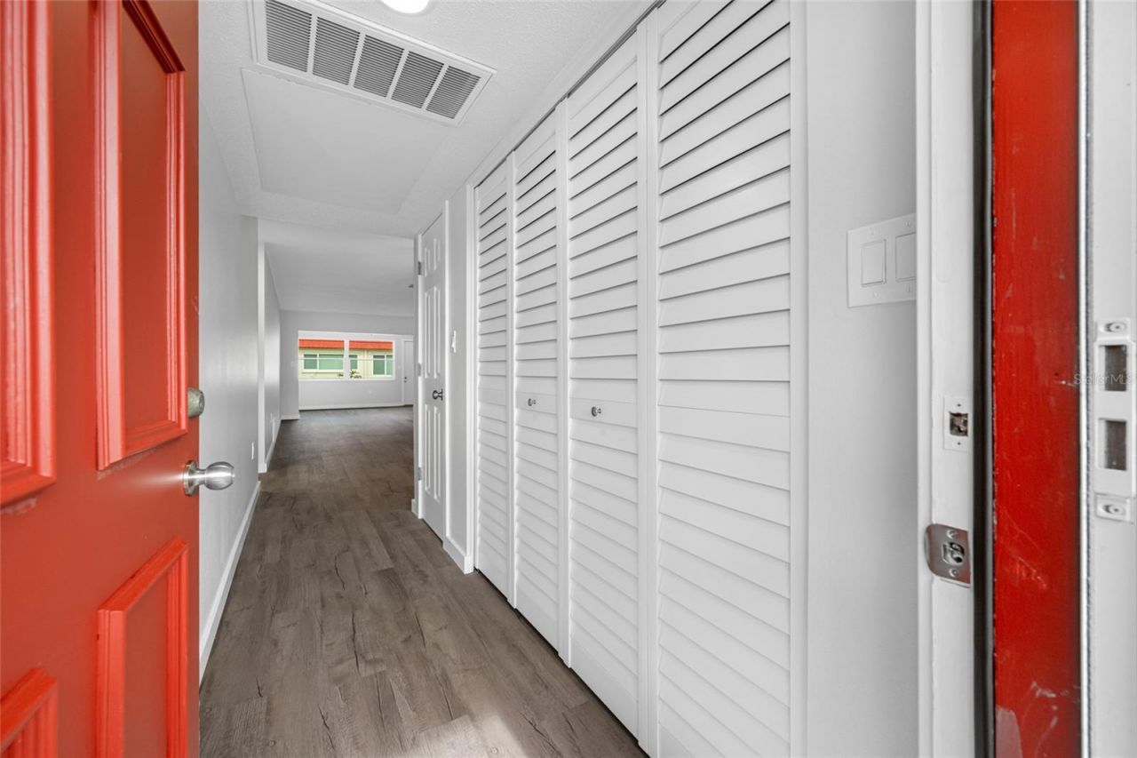 5860 38th Avenue N, Unit 34, Saint Petersburg, FL 33710 Photo