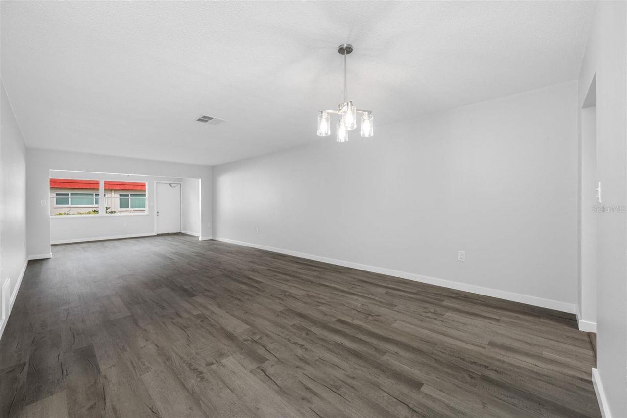 5860 38th Avenue N, Unit 34, Saint Petersburg, FL 33710 Photo