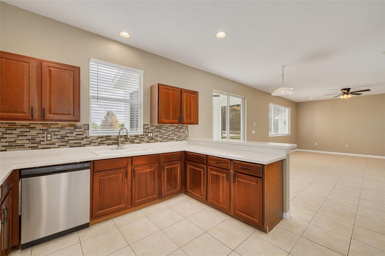 9028 Willowbrook Circle, Bradenton, FL 34212 Photo