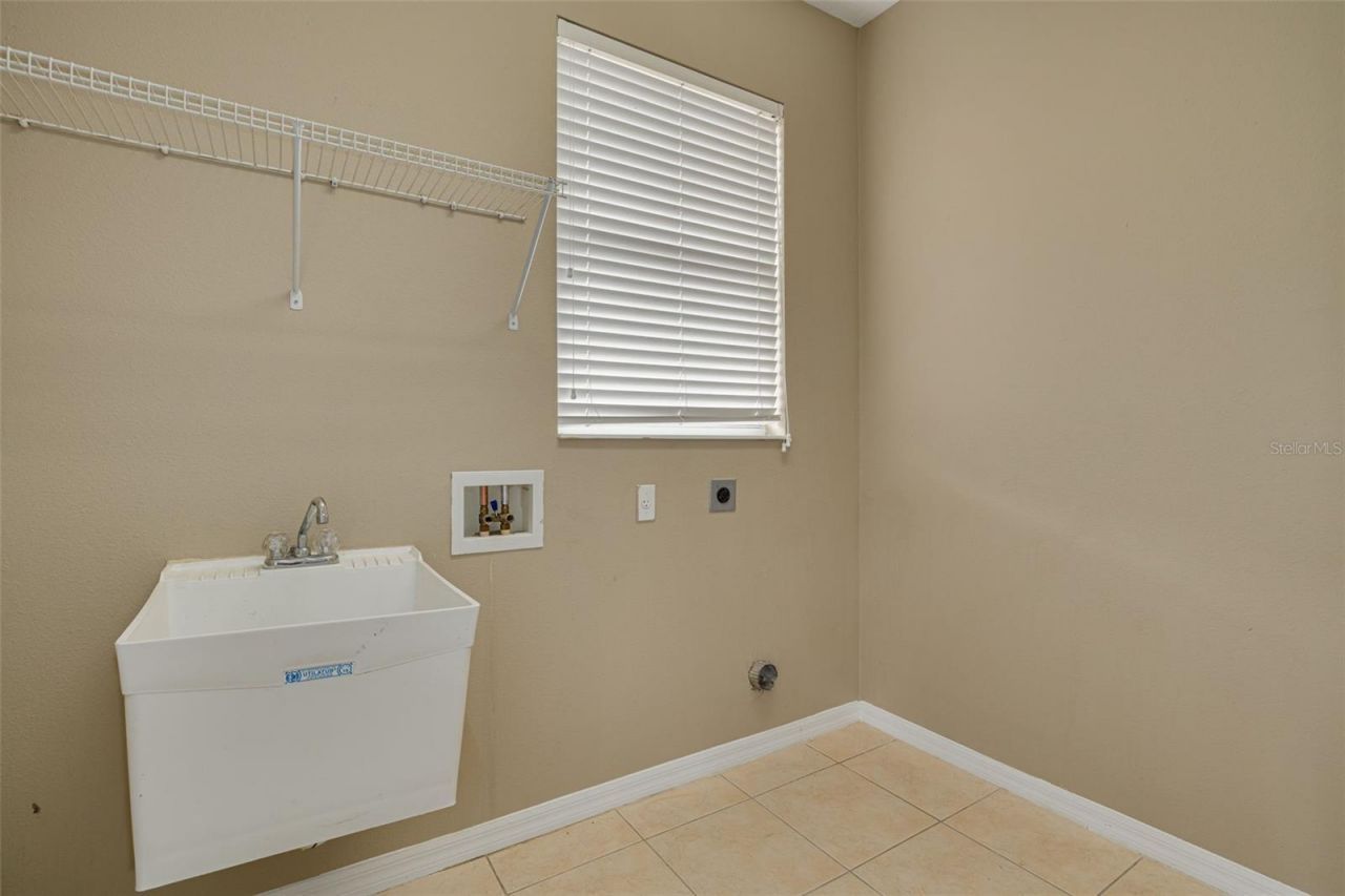 9028 Willowbrook Circle, Bradenton, FL 34212 Photo