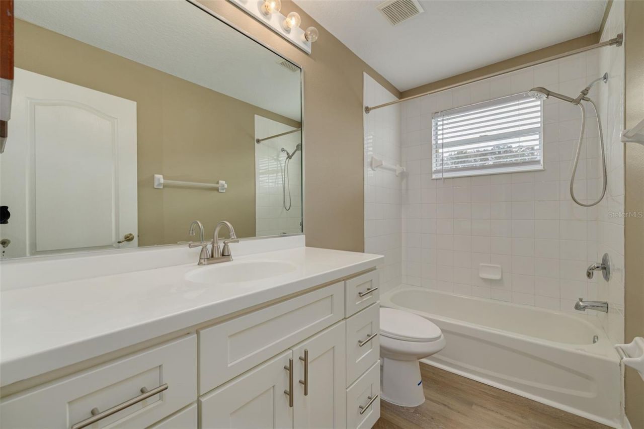 9028 Willowbrook Circle, Bradenton, FL 34212 Photo