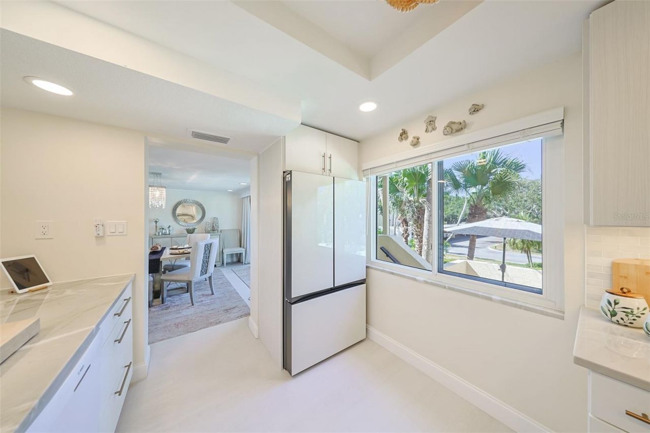 7500 Sunshine Skyway Lane S, Unit 104, Saint Petersburg, FL 33711 Photo