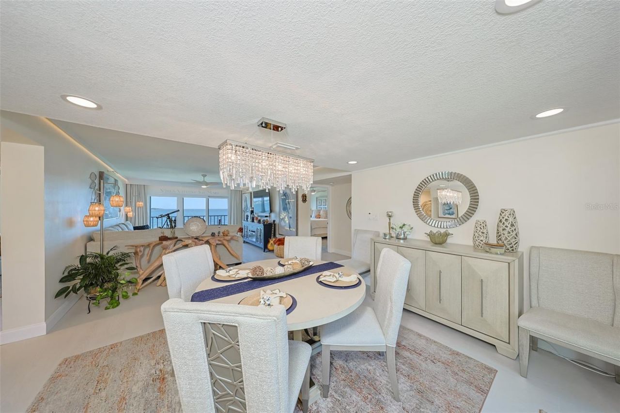 7500 Sunshine Skyway Lane S, Unit 104, Saint Petersburg, FL 33711 Photo