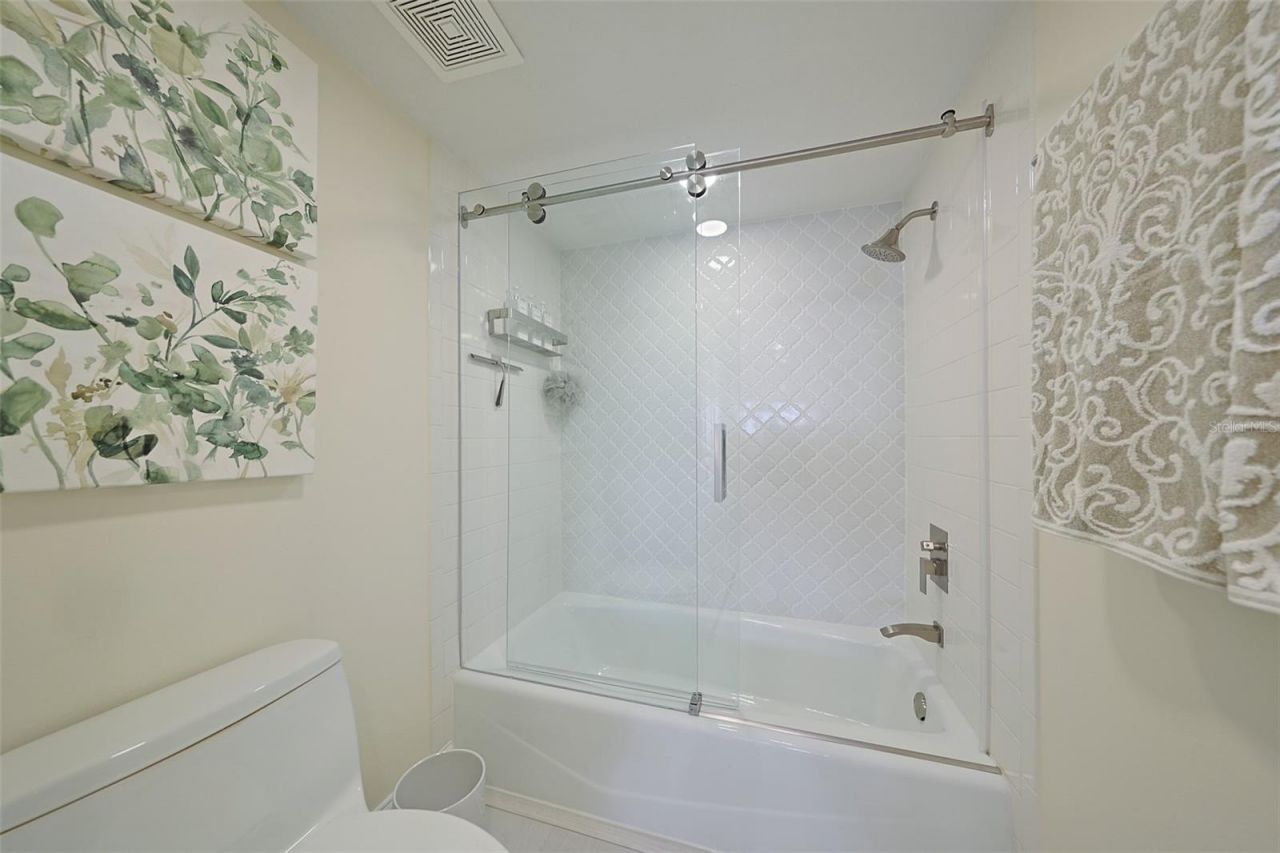 7500 Sunshine Skyway Lane S, Unit 104, Saint Petersburg, FL 33711 Photo