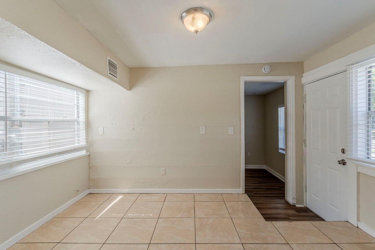 1524 13th Avenue S, Saint Petersburg, FL 33705 Photo