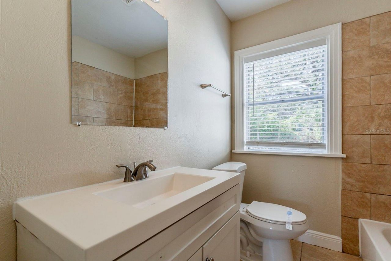 1524 13th Avenue S, Saint Petersburg, FL 33705 Photo