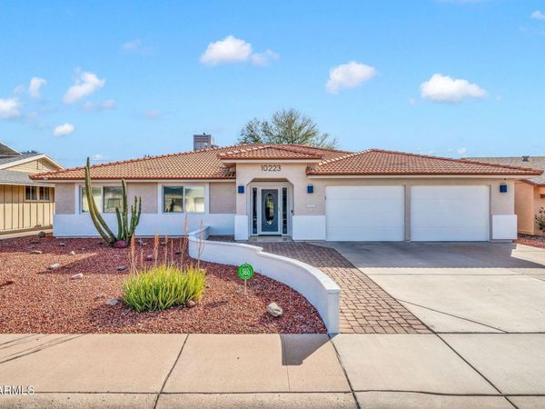 10223 W DESERT HILLS Drive, Sun City, AZ 85351