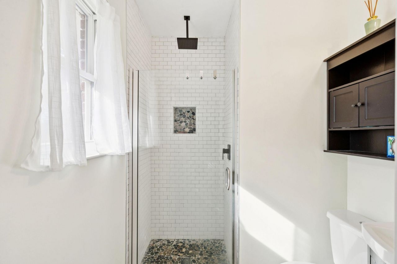 2931 Bolton Road Photo 26