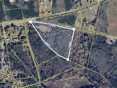 7082 M W Rickenbaker Road, Manning, SC 29102
