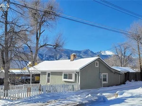 112 N 18th Street, Colorado Springs, CO 80904