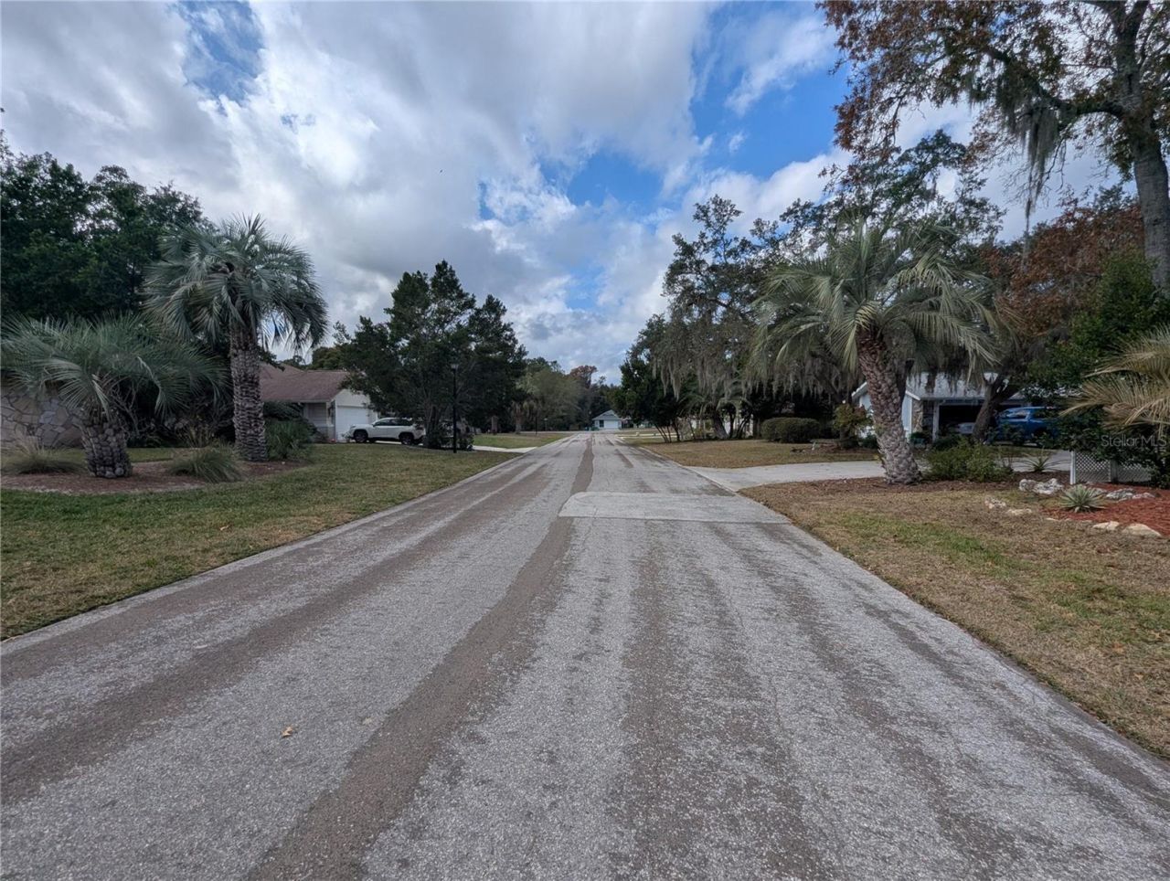 8 Fig Court E, Homosassa, FL 34446 Photo