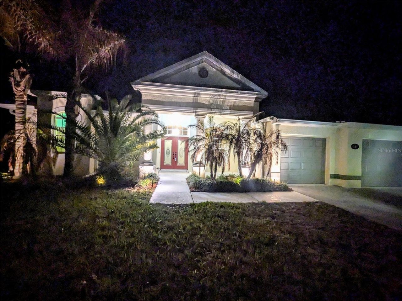 8 Fig Court E, Homosassa, FL 34446 Photo