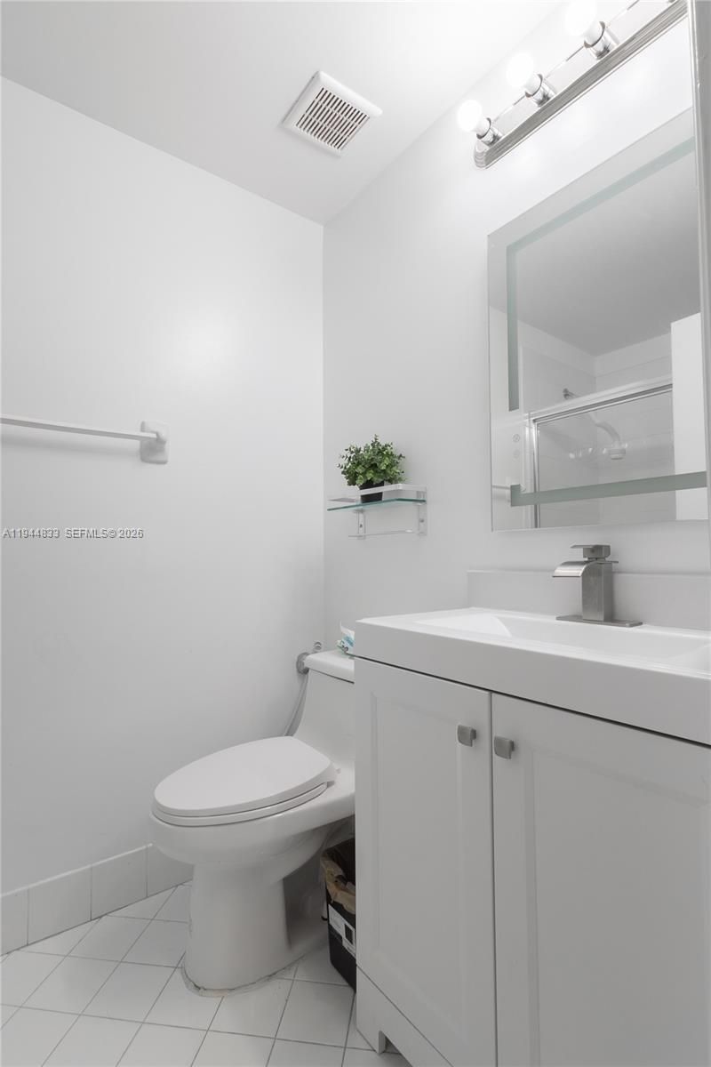 11600 NW 50th Ter, Doral, FL 33178 Photo