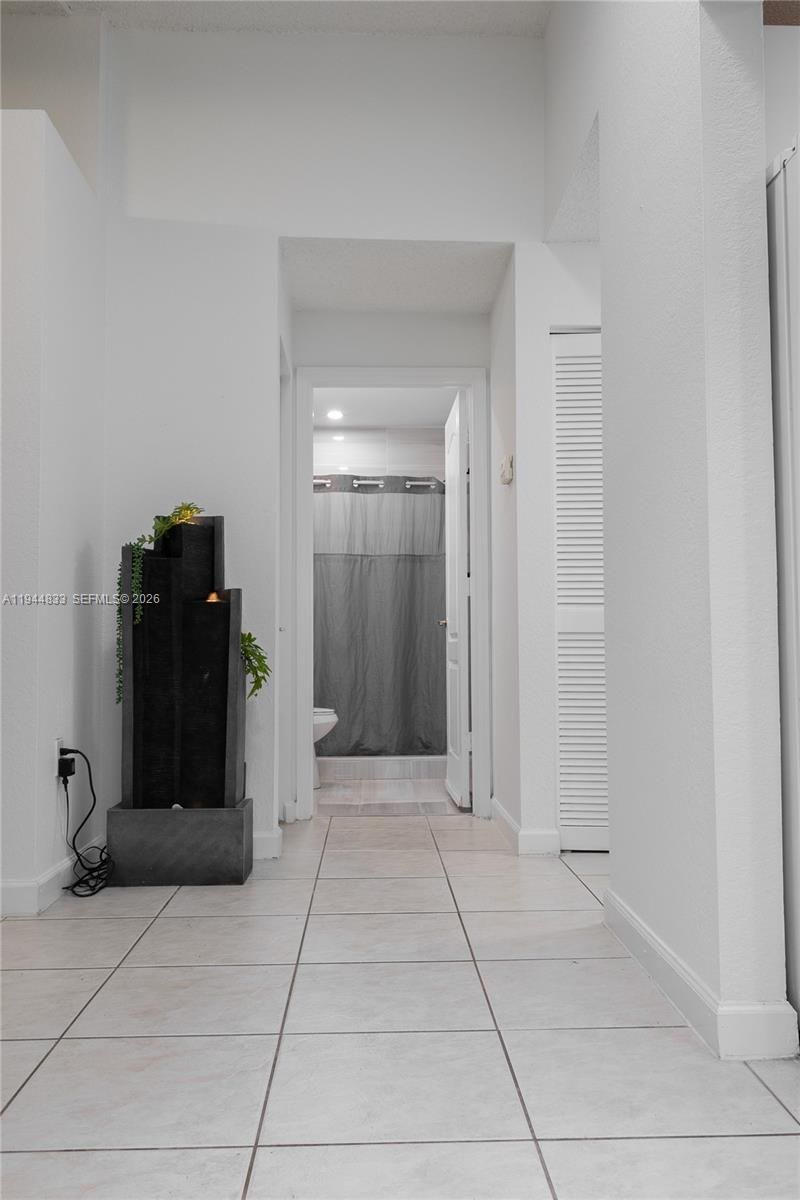 11600 NW 50th Ter, Doral, FL 33178 Photo