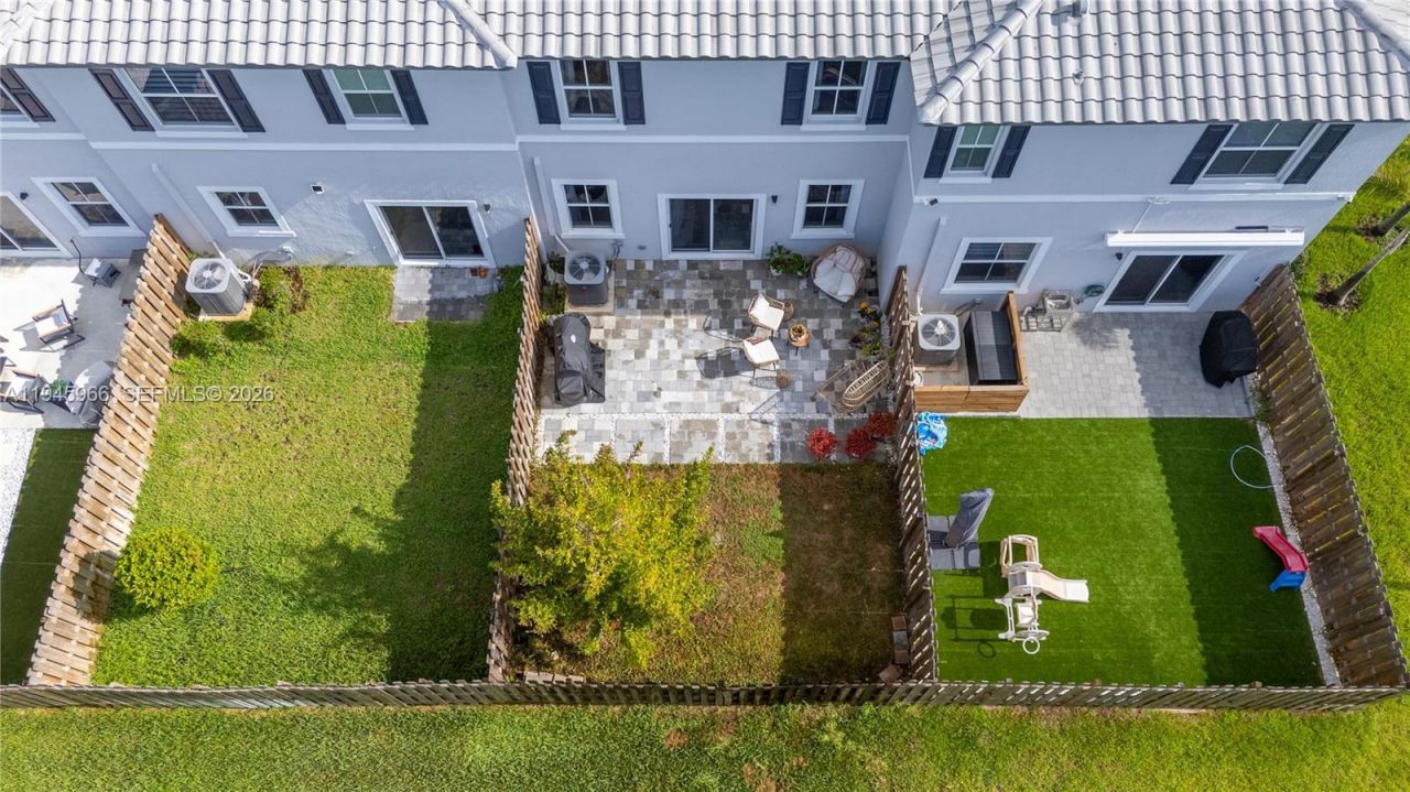 12022 NW 46th St, Coral Springs, FL 33076 Photo