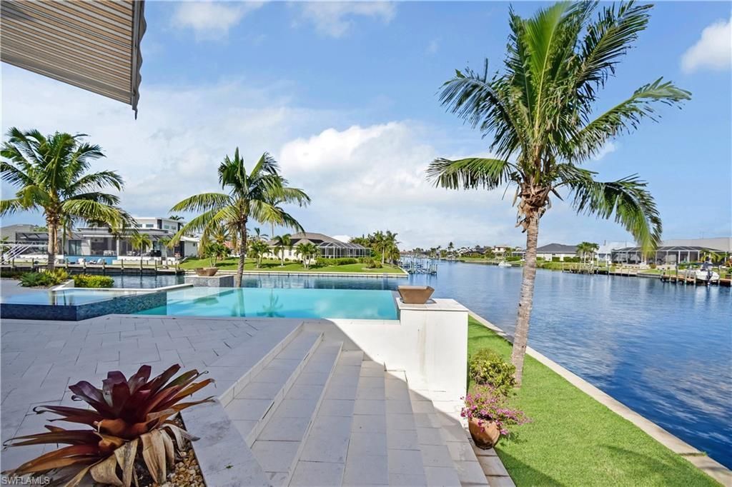 2801 SW 39th Ter, Cape Coral, FL 33914 Photo