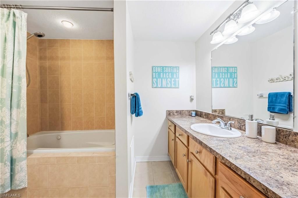 3326 N Key Dr, Unit 7, North Fort Myers, FL 33903 Photo