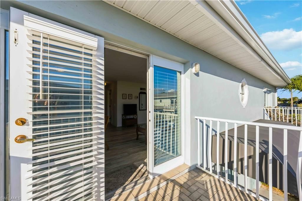 3326 N Key Dr, Unit 7, North Fort Myers, FL 33903 Photo