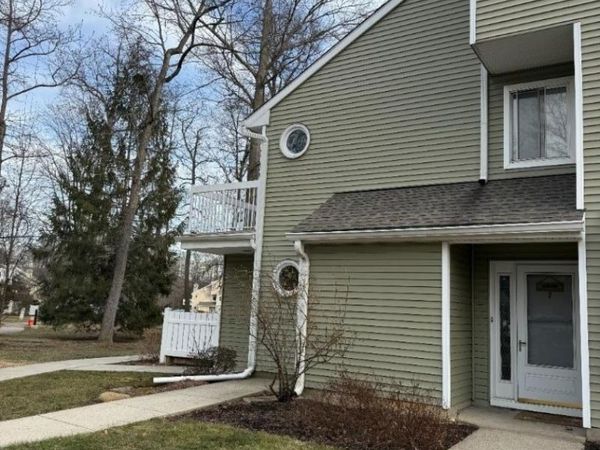 7 Foxtail Lane, South Brunswick, NJ 08852