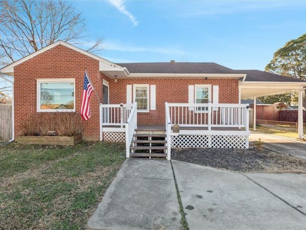 702 Sedgefield Drive, Newport News, VA 23605