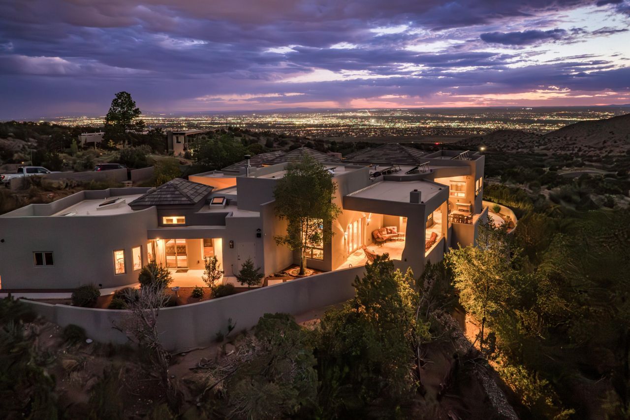 22 Tierra Monte Street Ne, Albuquerque, NM 87122 Main Photo