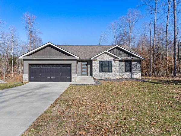 1517 Ridgeview Run , Lynchburg, TN 37352
