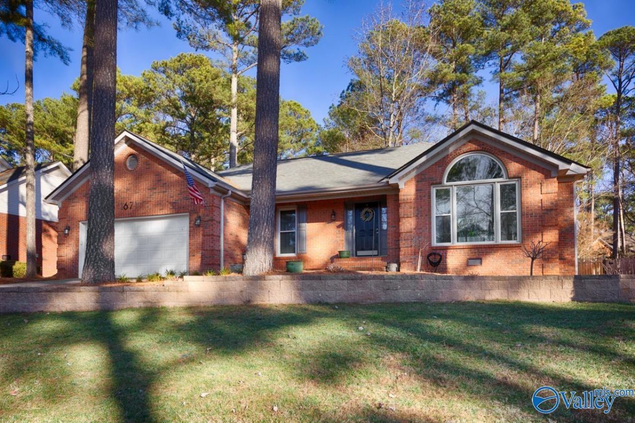 1671 Longleaf Drive Nw, Huntsville, AL 35806 Main Photo