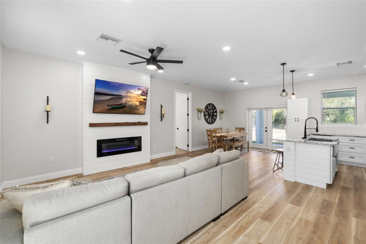 33634 Washington Loop Road, Punta Gorda, FL 33982 Photo