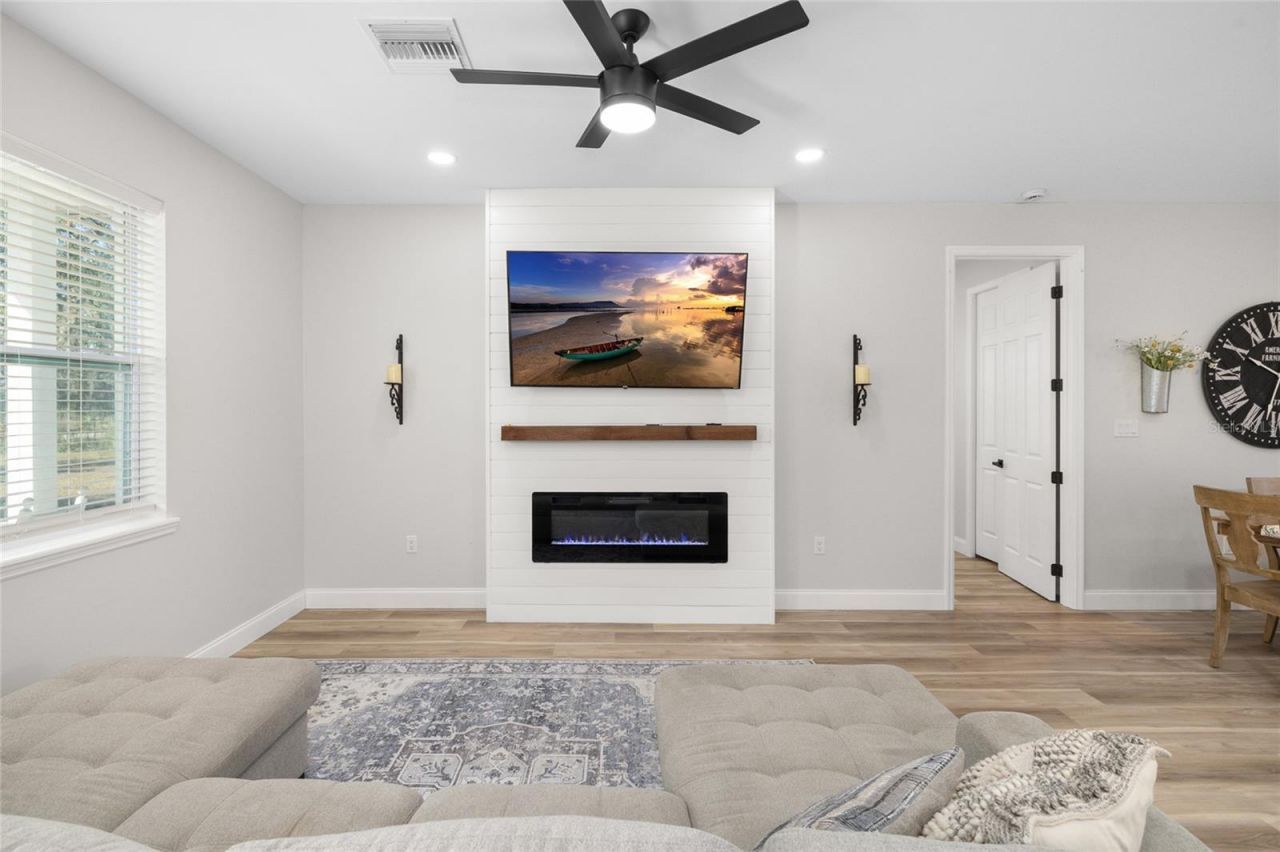 33634 Washington Loop Road, Punta Gorda, FL 33982 Photo