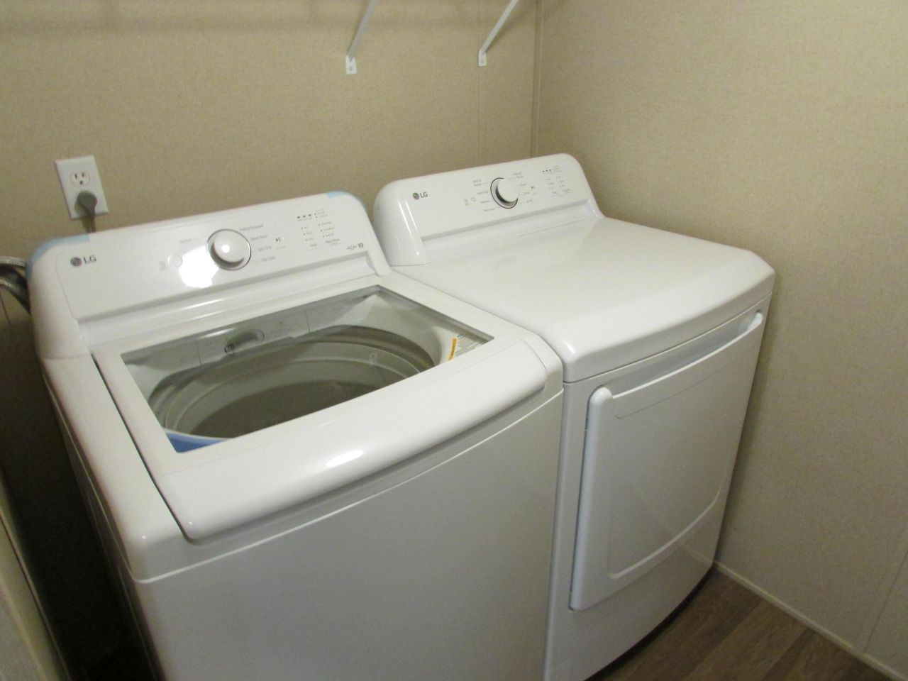 799 Harmony Hall Lane Photo 19