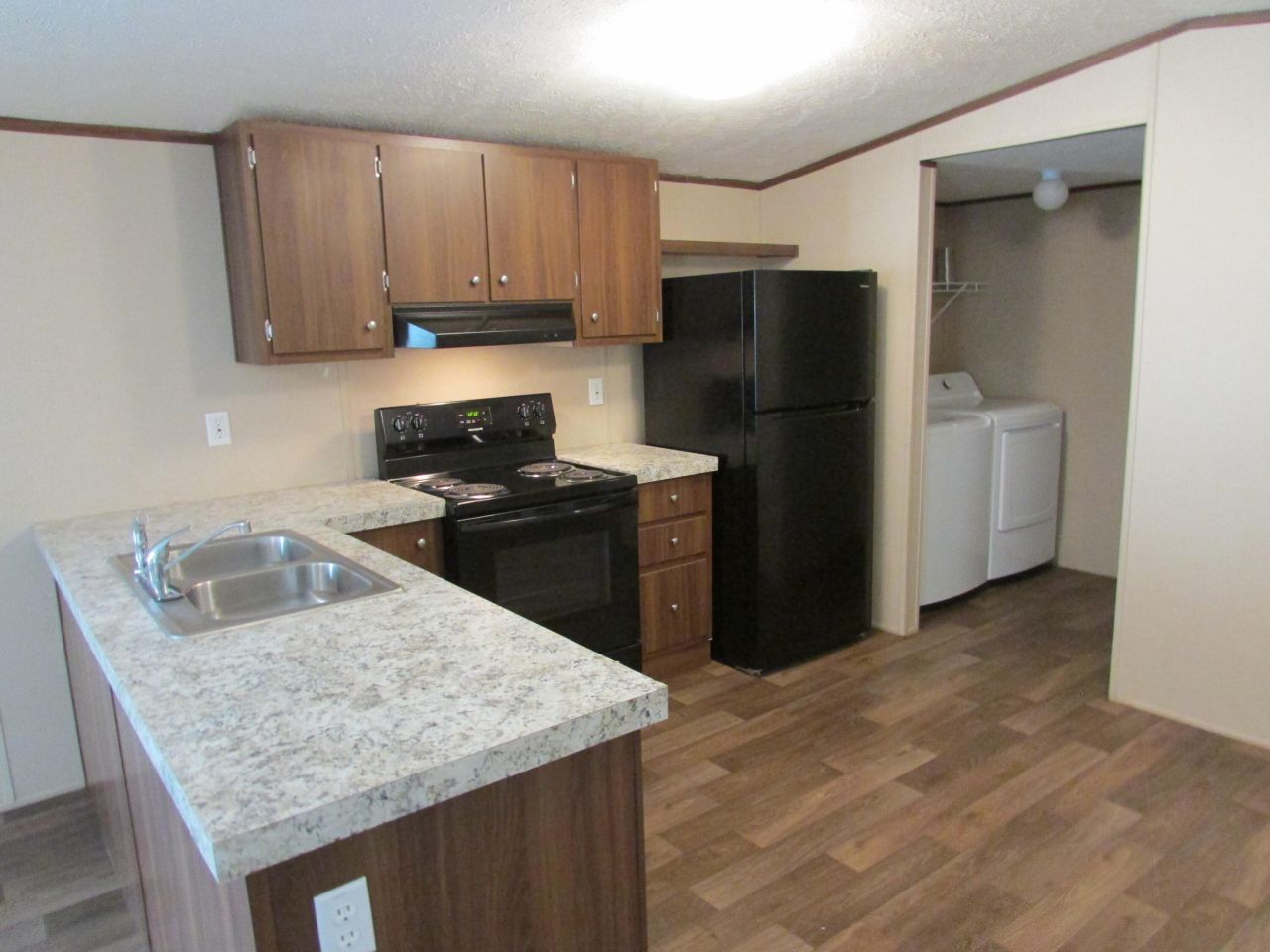 799 Harmony Hall Lane Photo 6