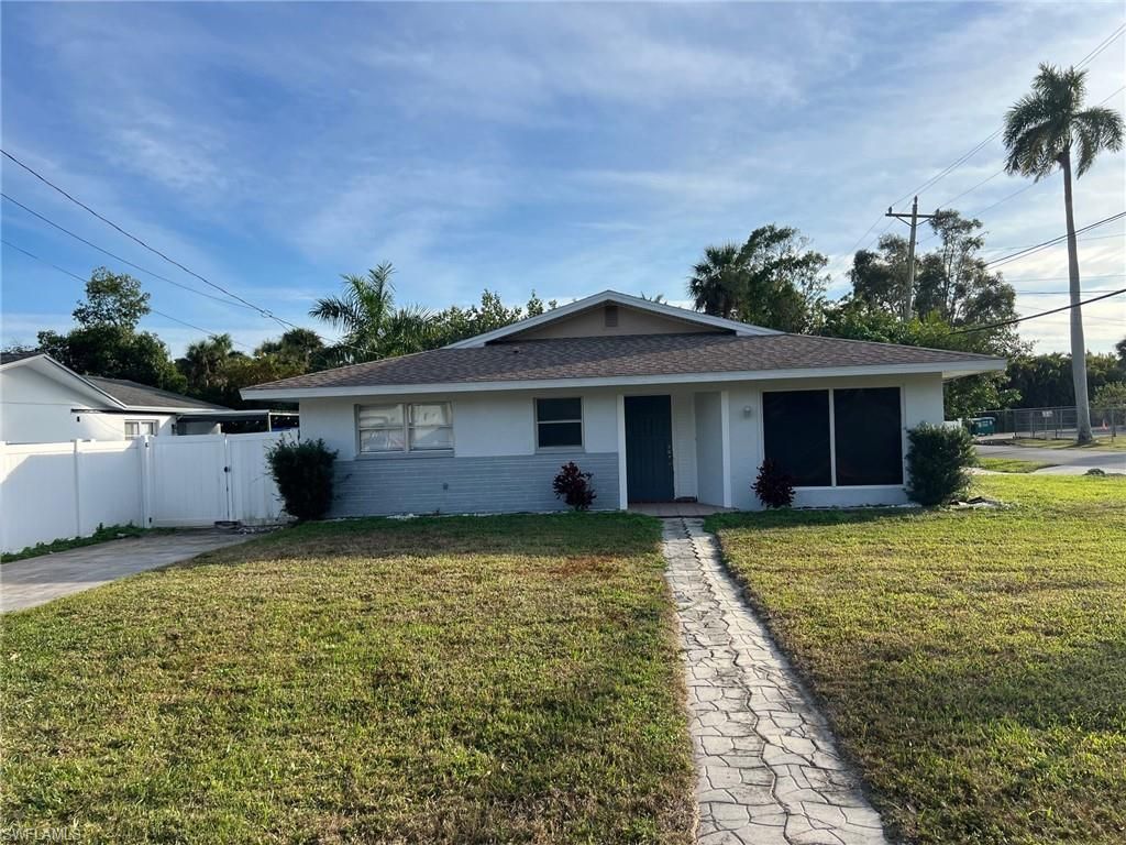 56 Cardinal Dr, North Fort Myers, FL 33917 Photo