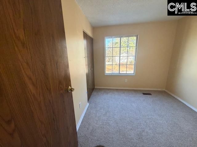 121 Foxglove Circle Photo 12