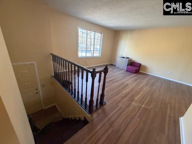 121 Foxglove Circle Photo 4