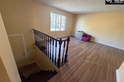 121 Foxglove Circle photo 4