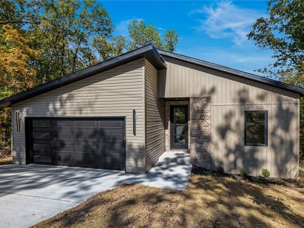 19 Crawley Lane, Bella Vista, AR 72714