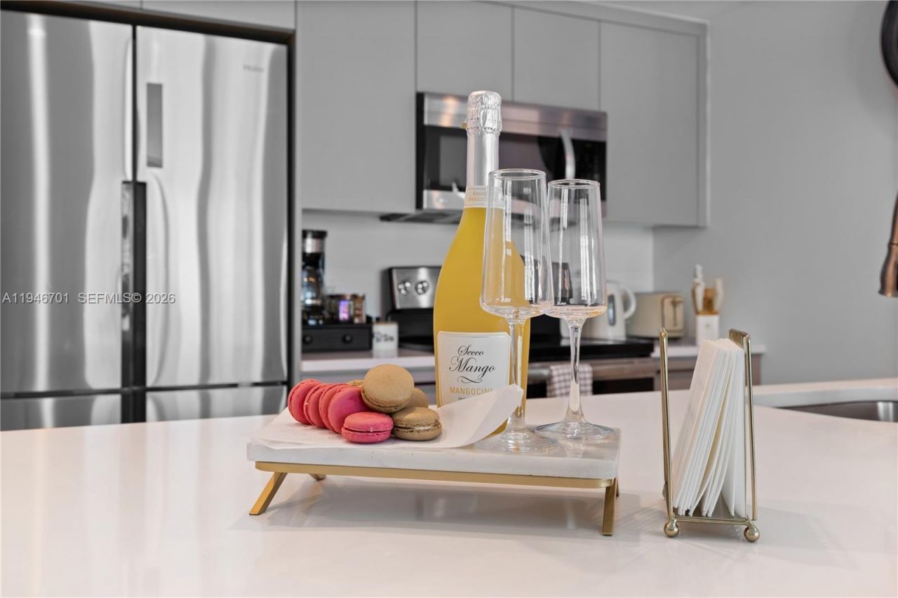 1150 101st St , Unit 502, Bay Harbor Islands, FL 33154 Photo