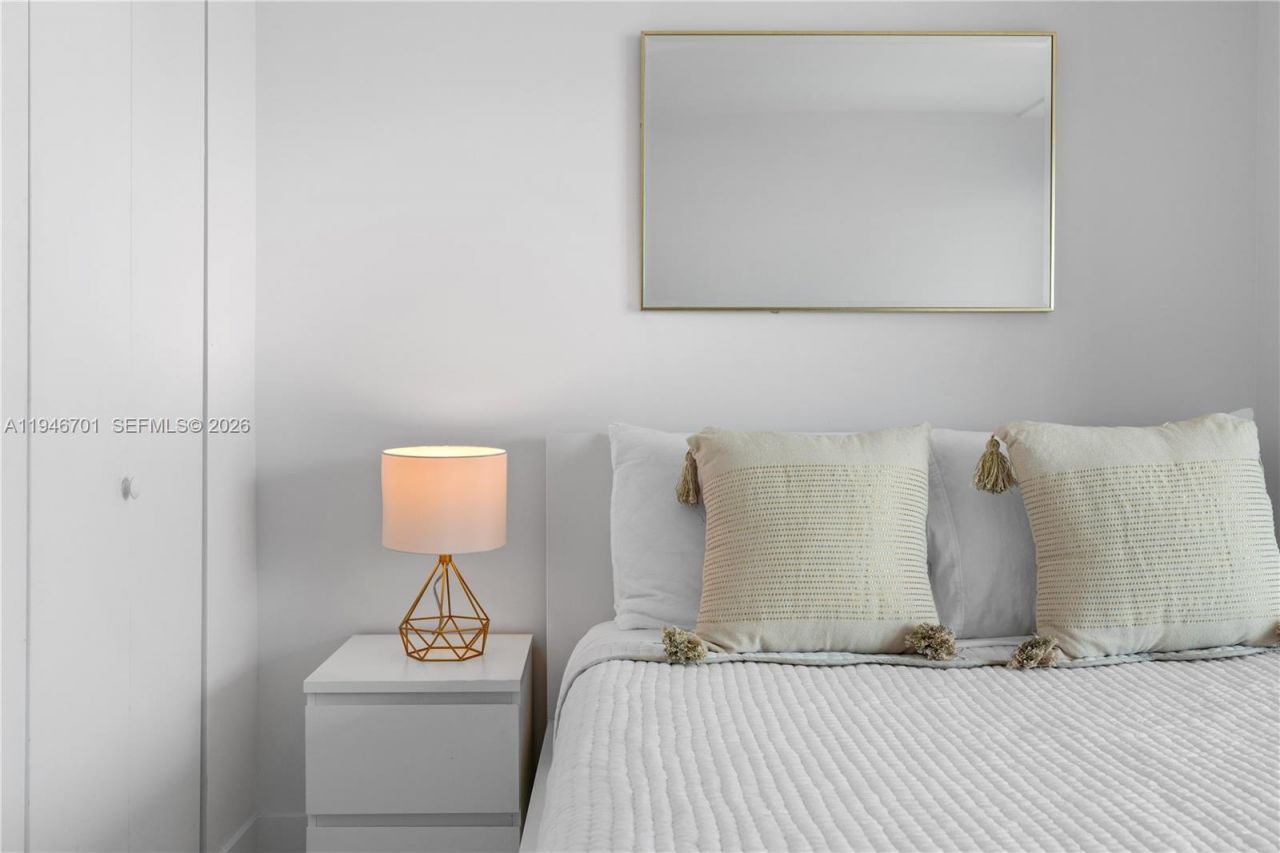 1150 101st St , Unit 502, Bay Harbor Islands, FL 33154 Photo