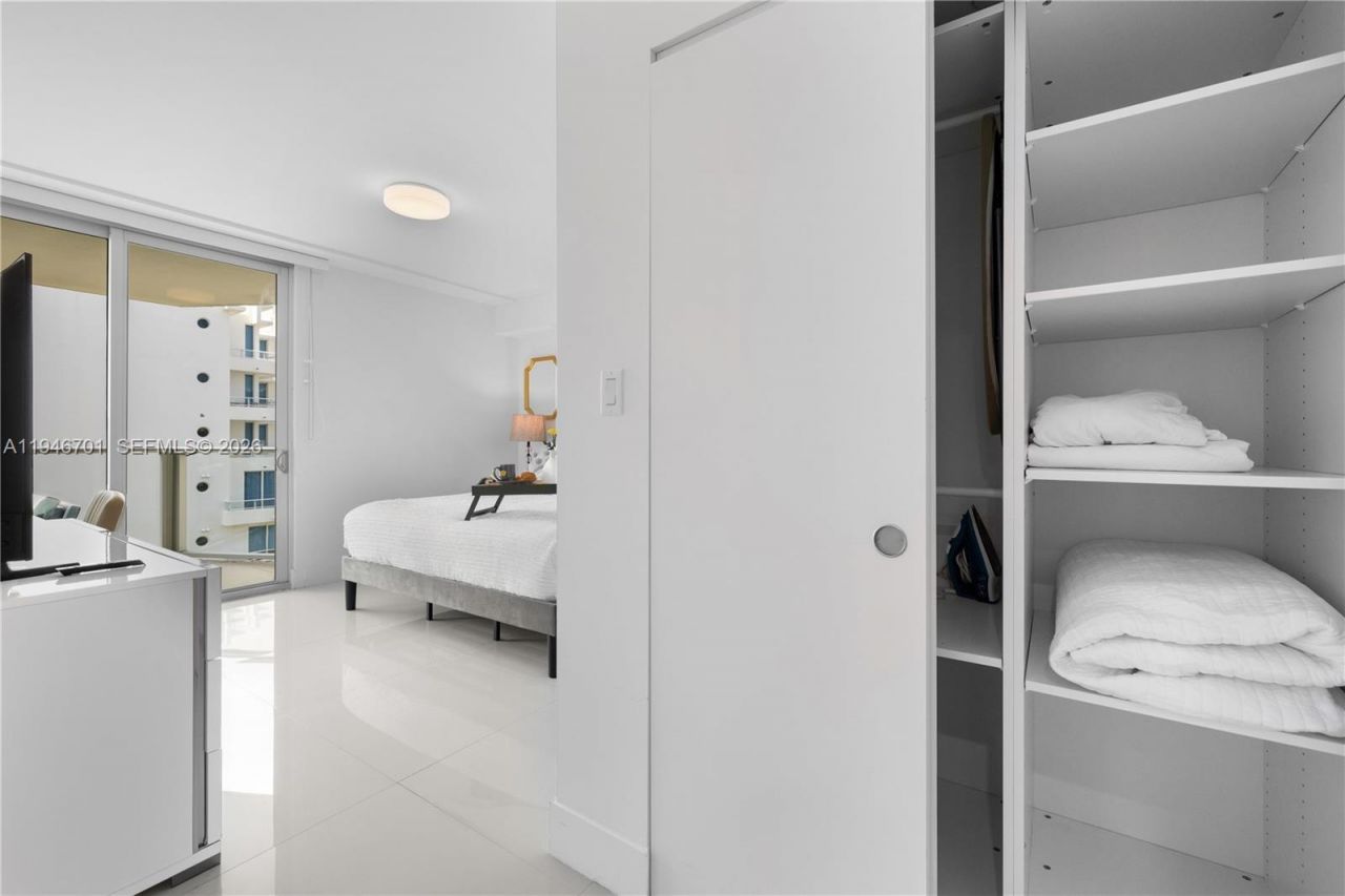 1150 101st St , Unit 502, Bay Harbor Islands, FL 33154 Photo