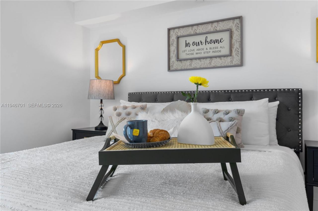 1150 101st St , Unit 502, Bay Harbor Islands, FL 33154 Photo