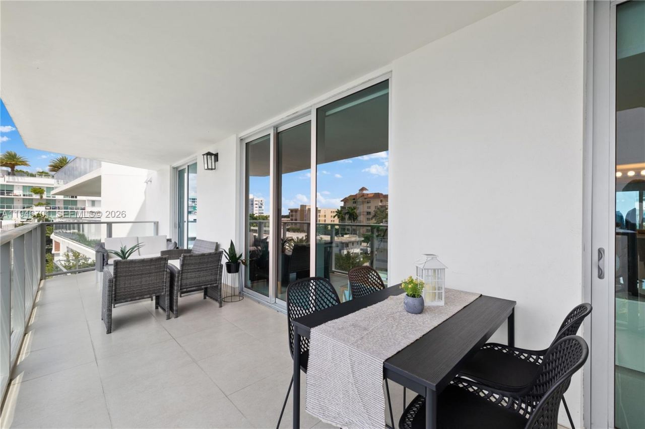 1150 101st St , Unit 502, Bay Harbor Islands, FL 33154 Photo